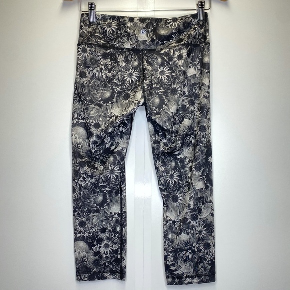 Lululemon Wunder Under Crop Leggings Flowabunga - Picture 5 of 9